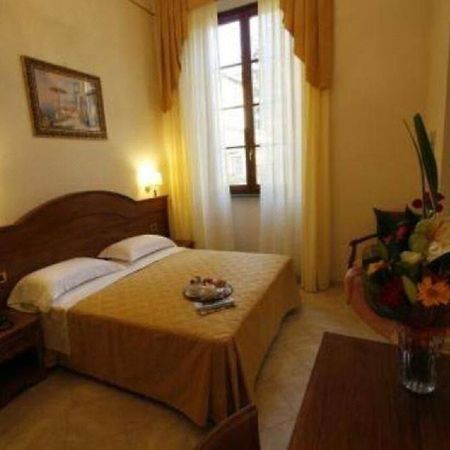 Hotel Il Duca フィレンツェ 部屋 写真